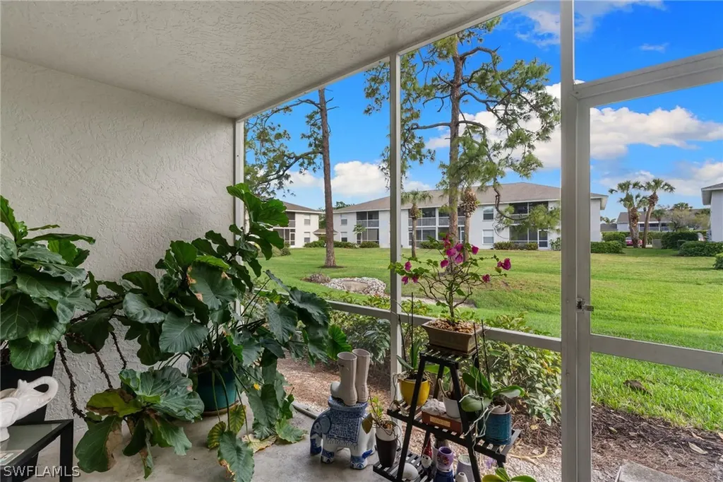 1336 Churchill Circle Naples FL 34116