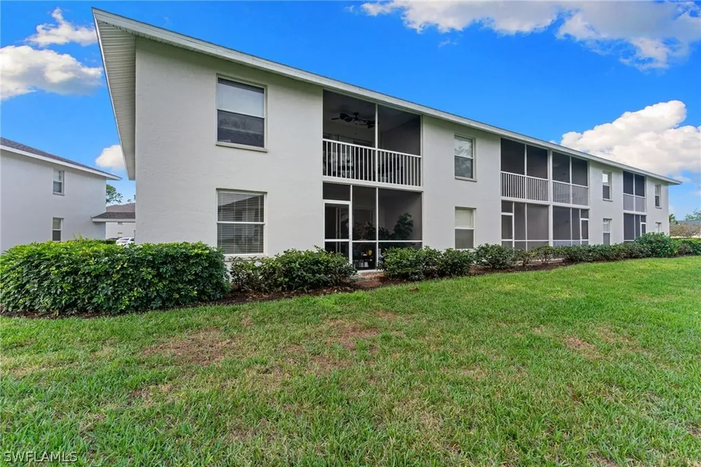 1336 Churchill Circle Naples FL 34116