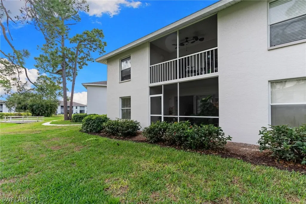 1336 Churchill Circle Naples FL 34116