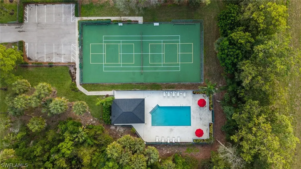 1336 Churchill Circle Naples FL 34116