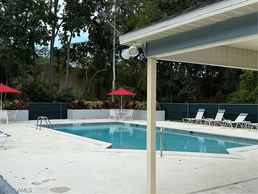 1336 Churchill Circle Naples FL 34116