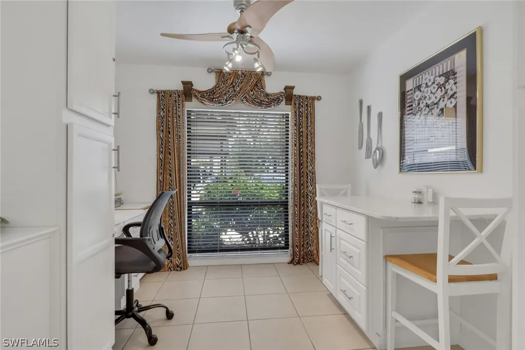 4240 Chantelle Drive Naples FL 34112