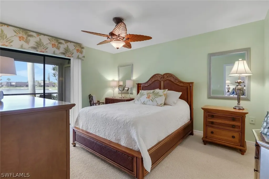 4240 Chantelle Drive Naples FL 34112