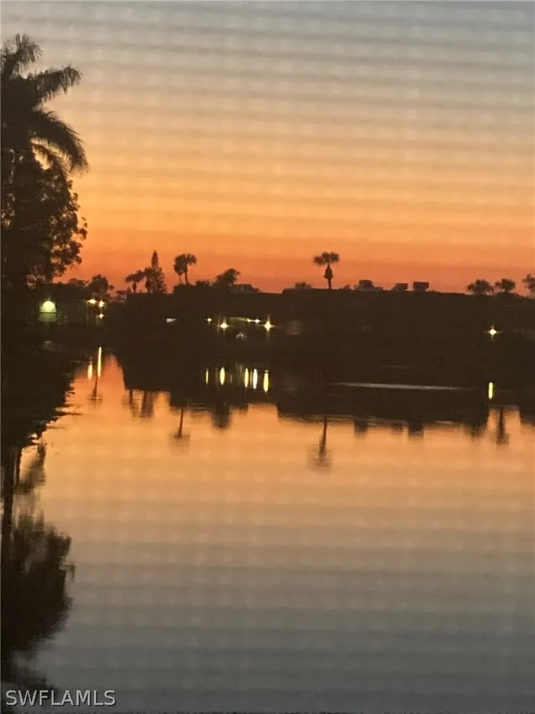 4240 Chantelle Drive Naples FL 34112