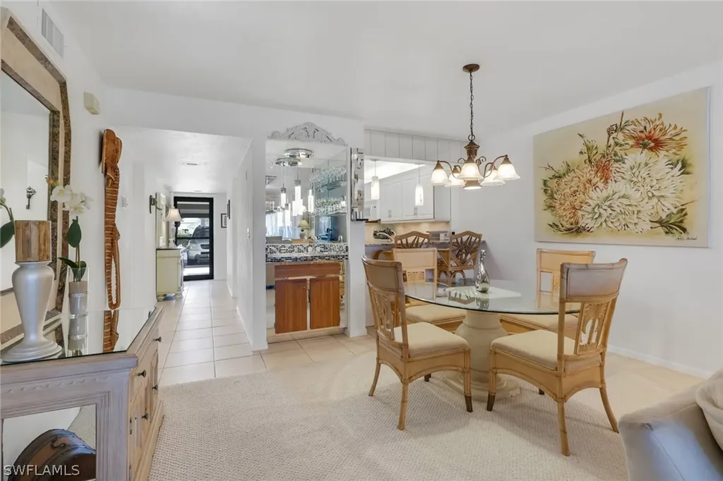 4240 Chantelle Drive Naples FL 34112