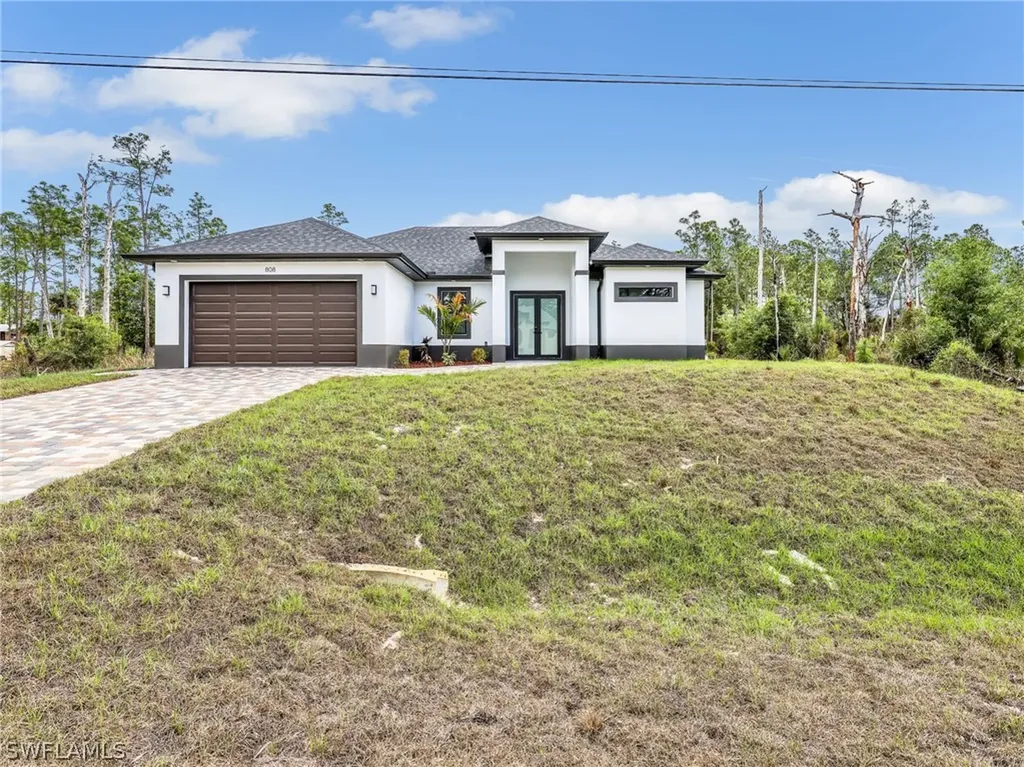 808 Willard Avenue Lehigh Acres FL 33972