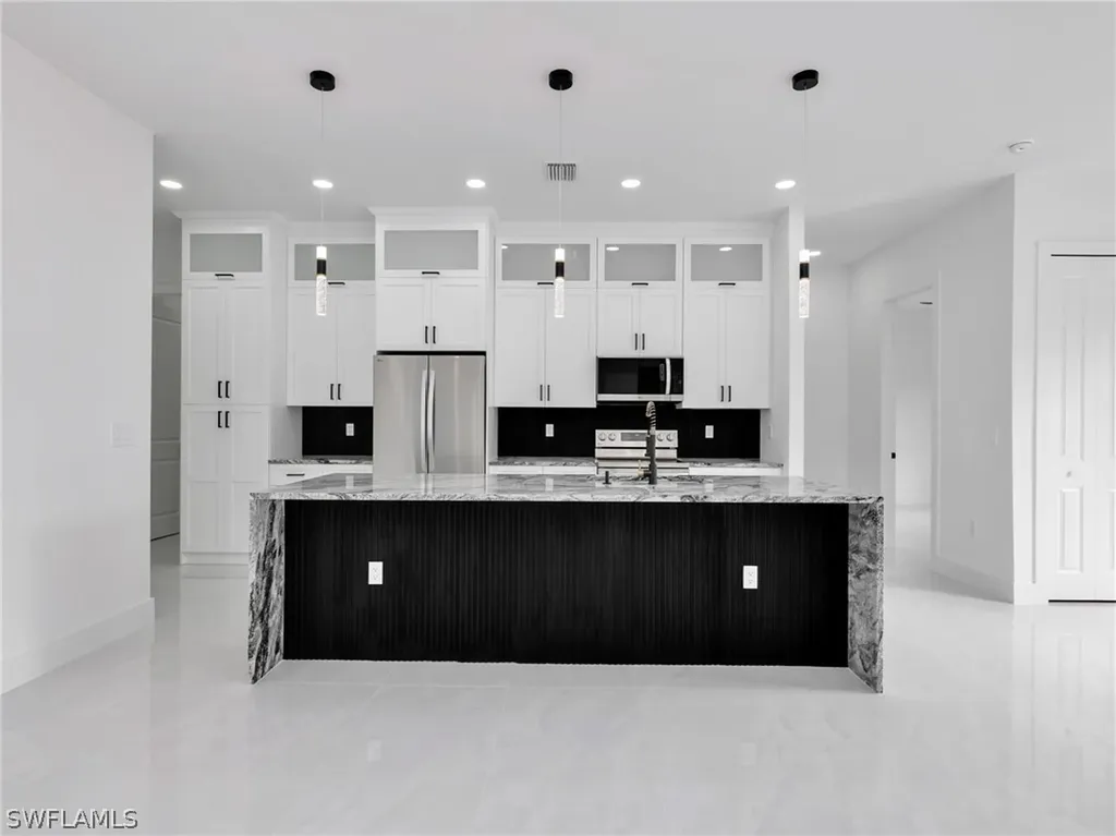808 Willard Avenue Lehigh Acres FL 33972