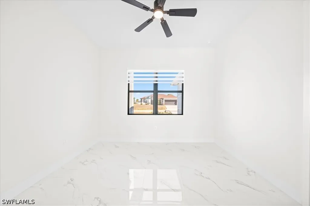 1226 NE 5th Place Cape Coral FL 33909