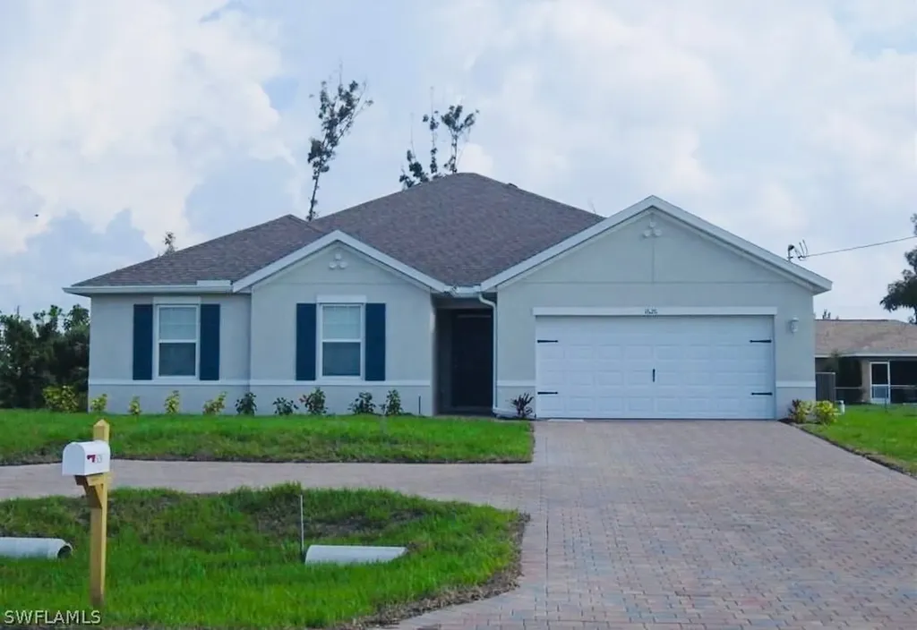 1626 Embers Parkway W Cape Coral FL 33993