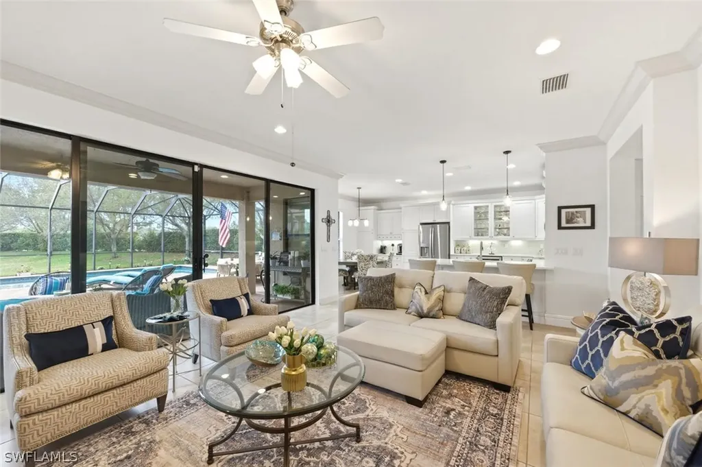 3306 Baltic Drive Naples FL 34119
