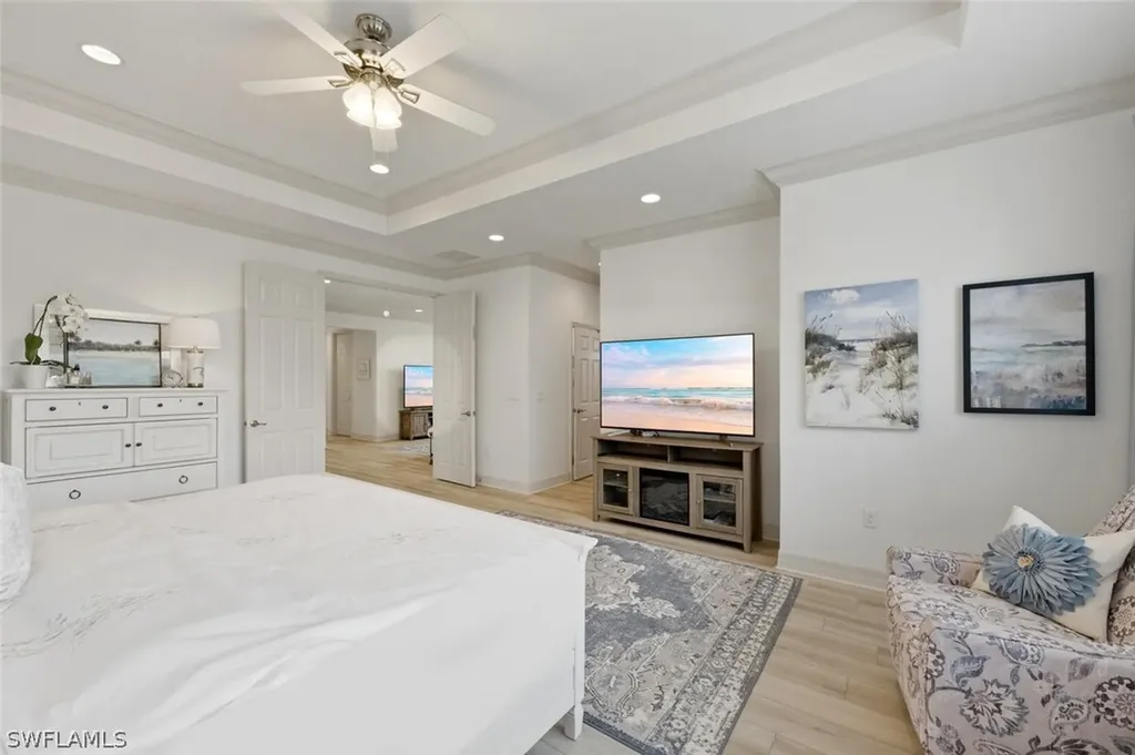 3306 Baltic Drive Naples FL 34119