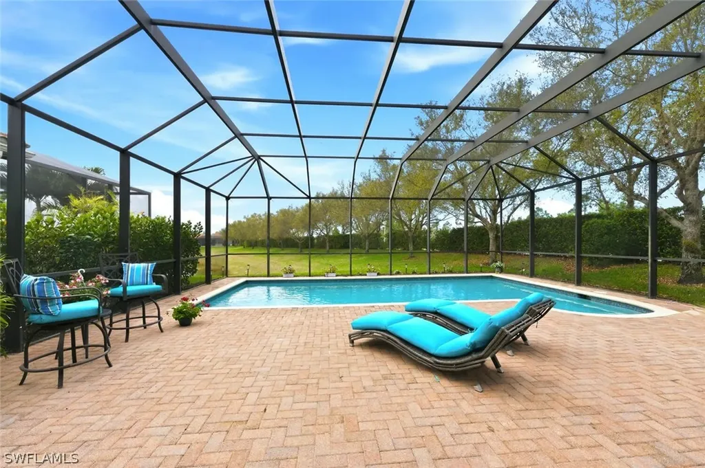 3306 Baltic Drive Naples FL 34119