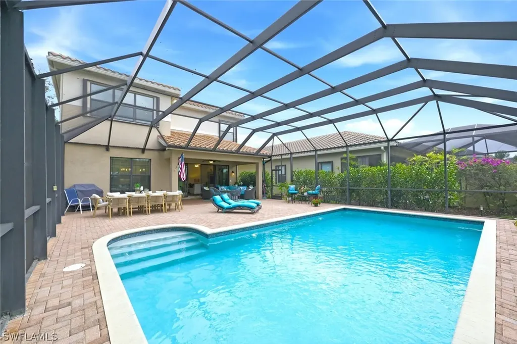 3306 Baltic Drive Naples FL 34119