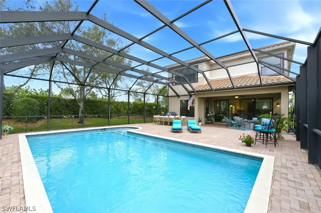 3306 Baltic Drive Naples FL 34119