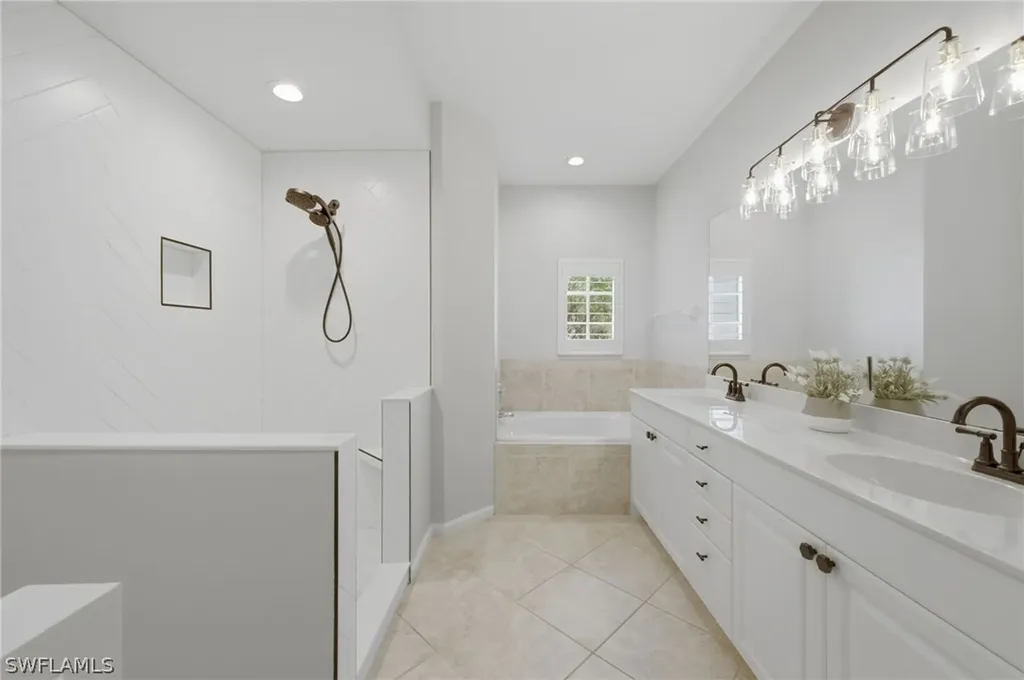 7134 Blue Juniper Court Naples FL 34109