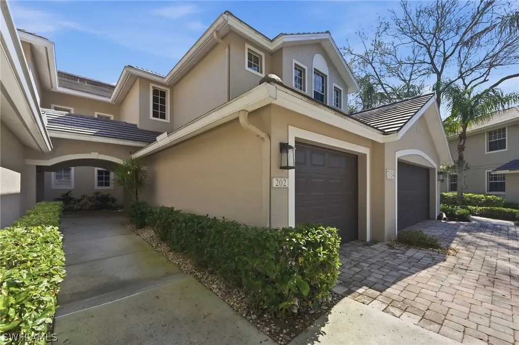 7134 Blue Juniper Court Naples FL 34109