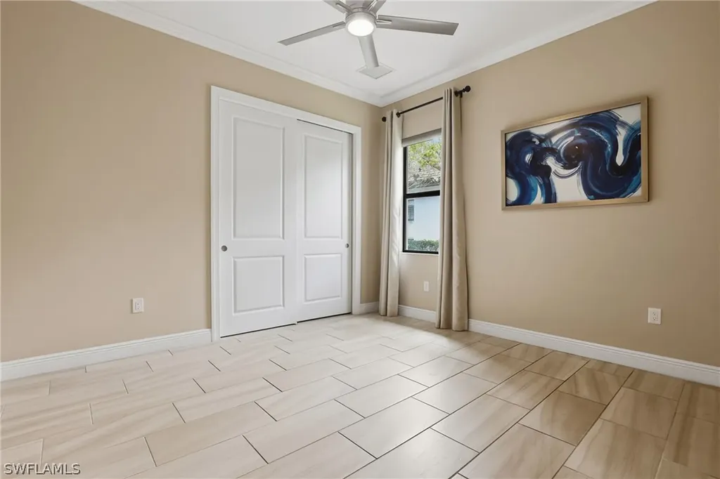 2303 Somerset Place Naples FL 34120