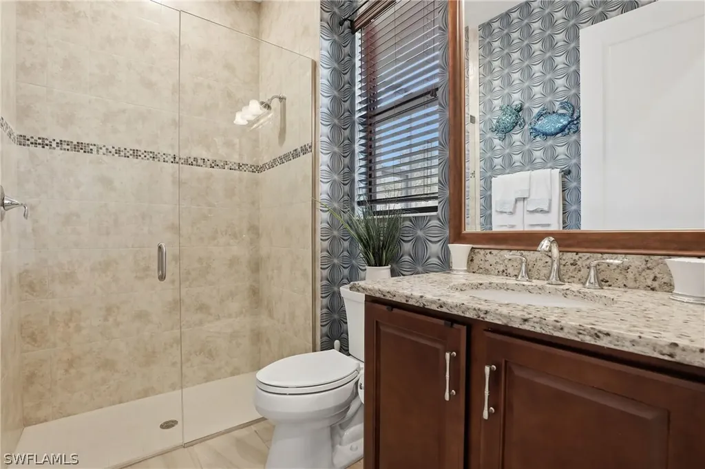 2303 Somerset Place Naples FL 34120