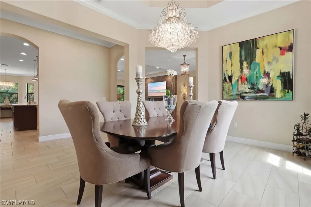 2303 Somerset Place Naples FL 34120