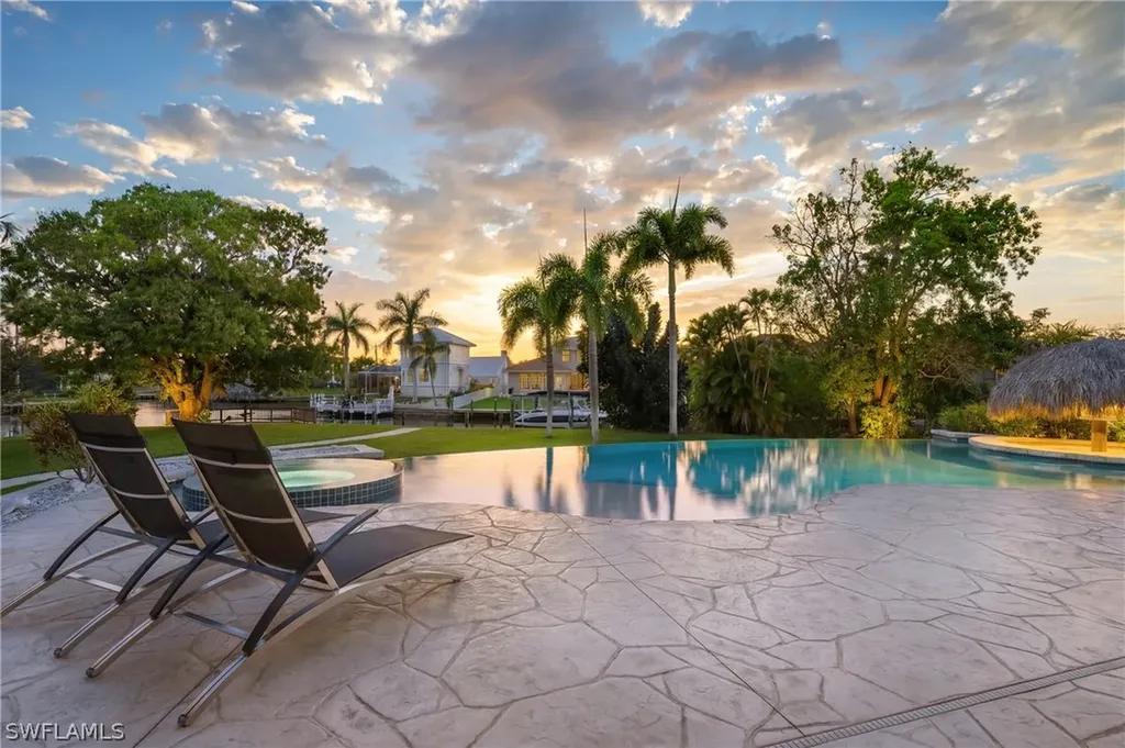 4944 Normandy Court Cape Coral FL 33904