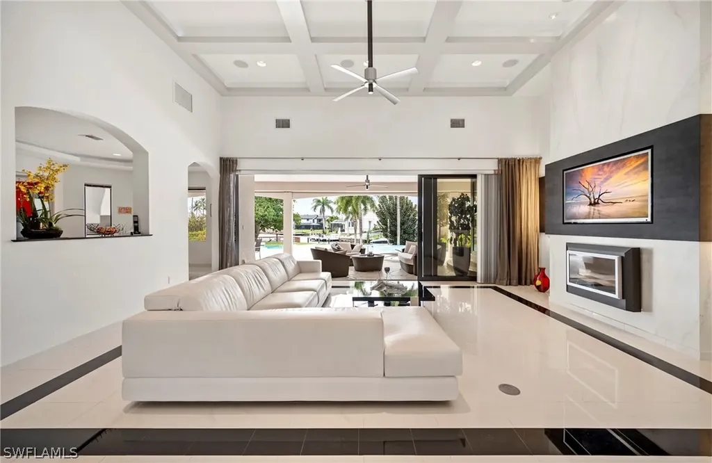 4944 Normandy Court Cape Coral FL 33904