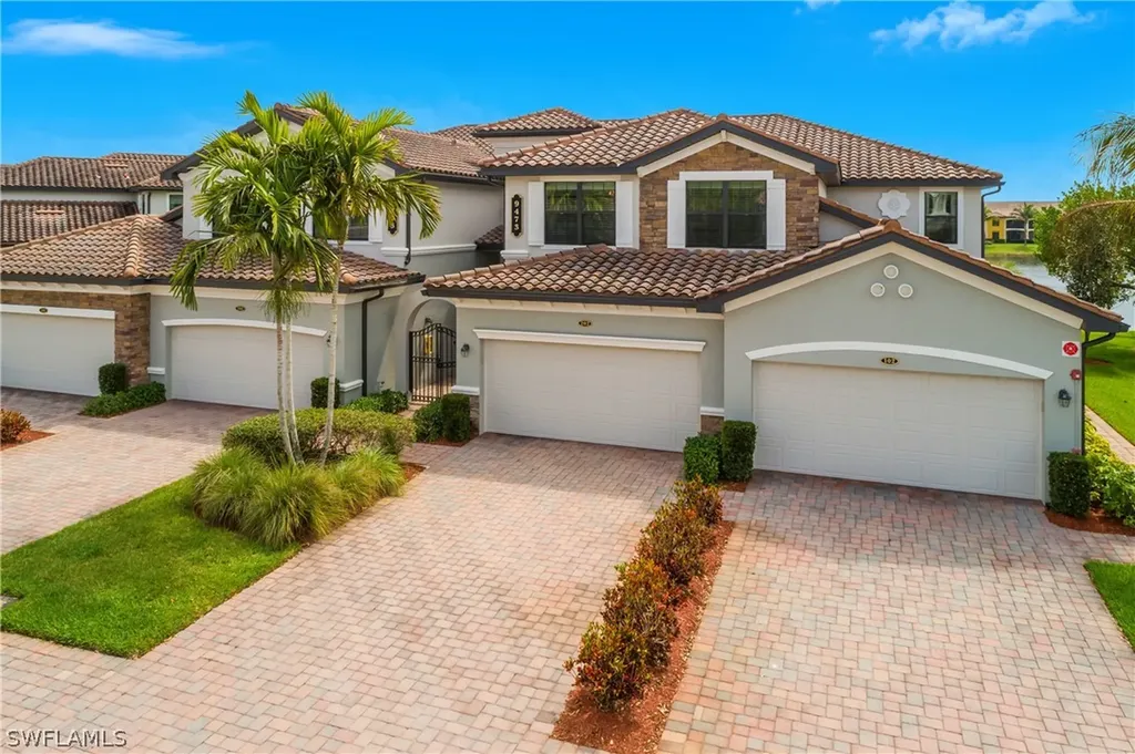 9473 Casoria Court Naples FL 34113