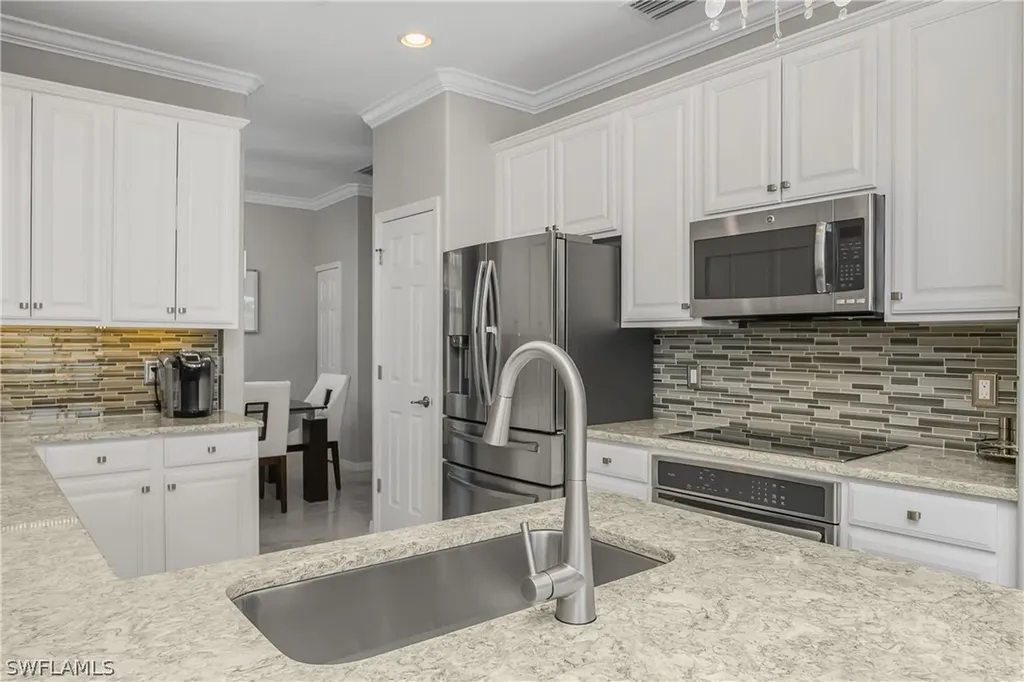 9473 Casoria Court Naples FL 34113