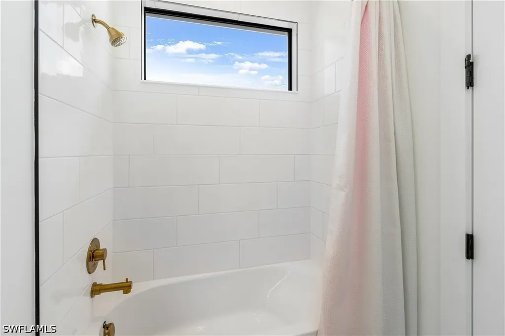 9560 Caymas Terrace Naples FL 34114