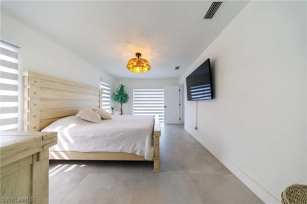 231 SE 45th Terrace Cape Coral FL 33904