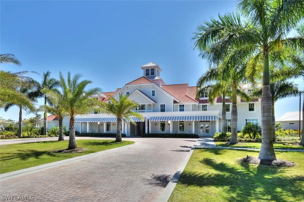 7150 Saona Court Naples FL 34113