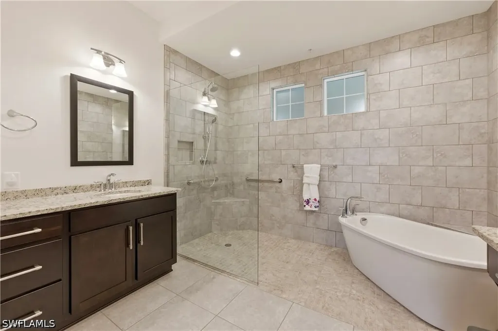 21450 Strada Nuova Circle Estero FL 33928