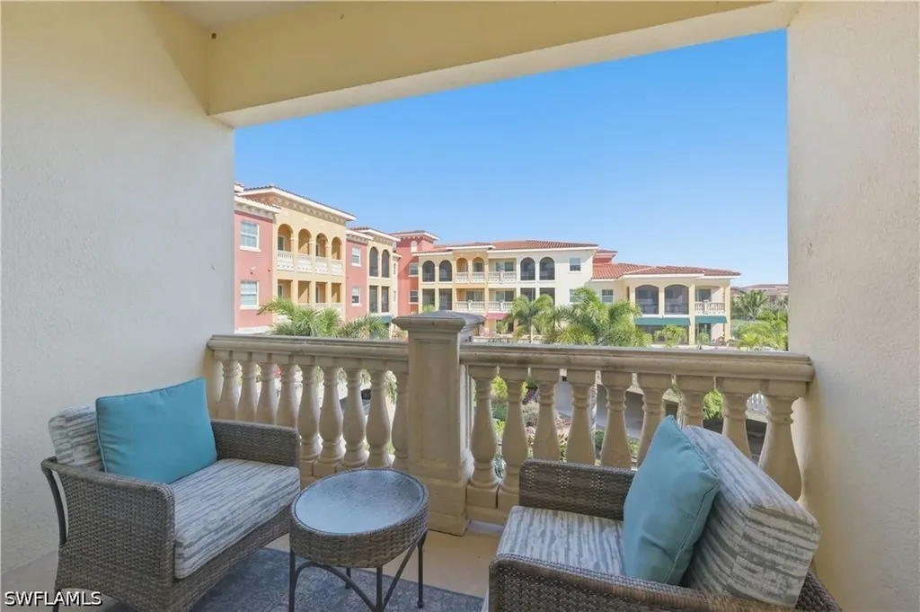 21450 Strada Nuova Circle Estero FL 33928