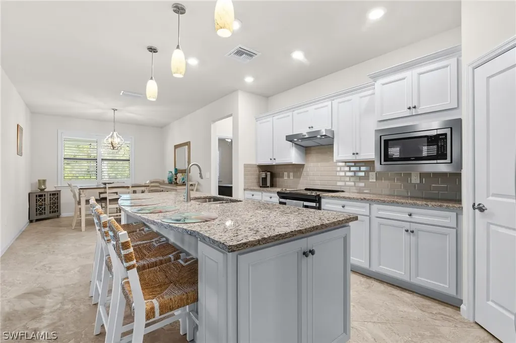 16577 Windsor Way Alva FL 33920