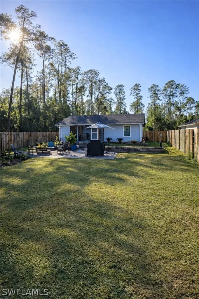 4121 8th Avenue SE Naples FL 34117
