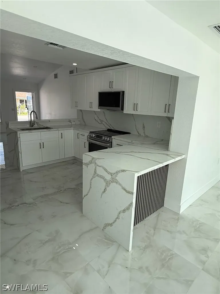 2823 Janet Street Matlacha FL 33993