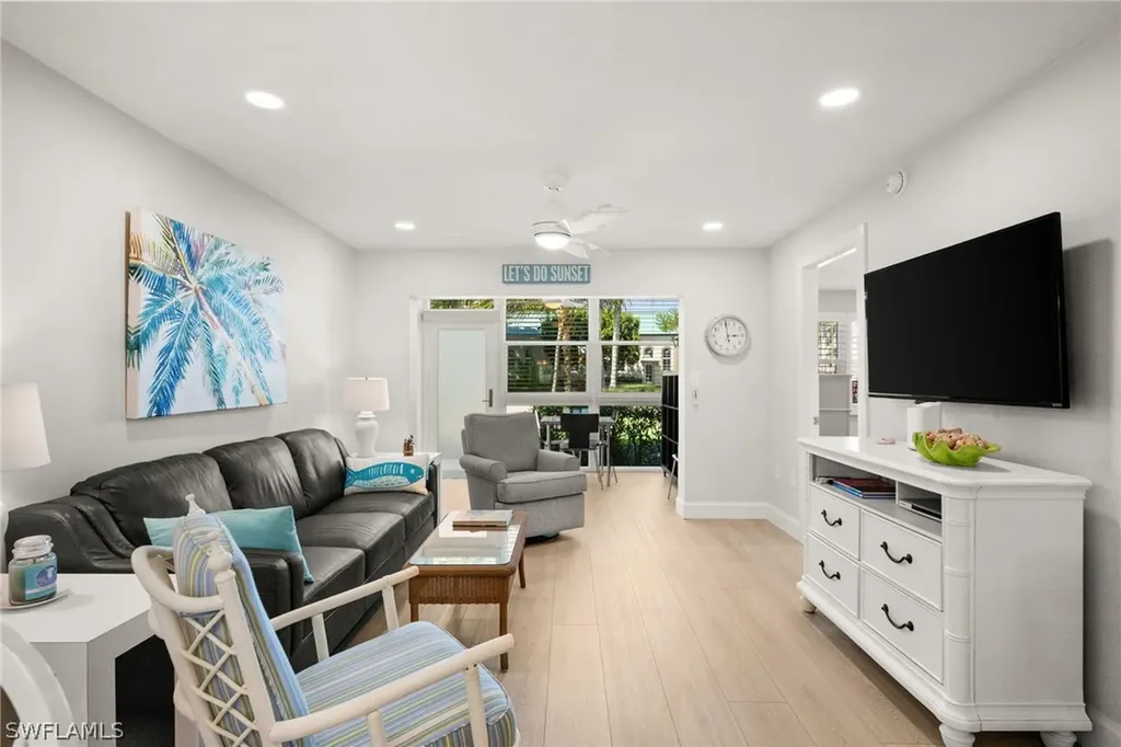1021 3rd Street S Naples FL 34102