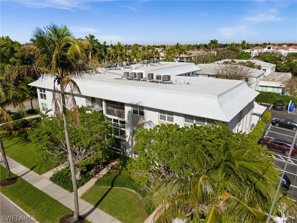 1021 3rd Street S Naples FL 34102