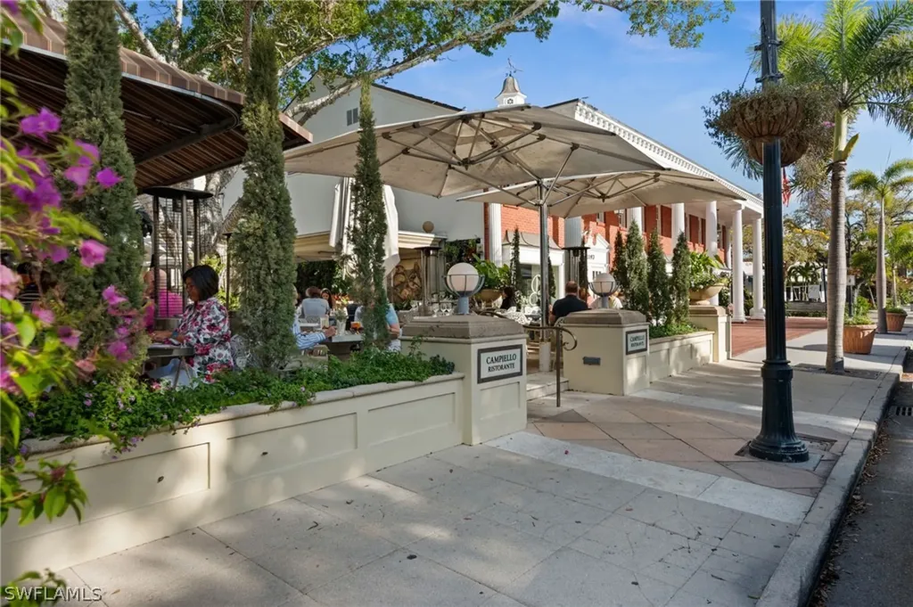 1021 3rd Street S Naples FL 34102