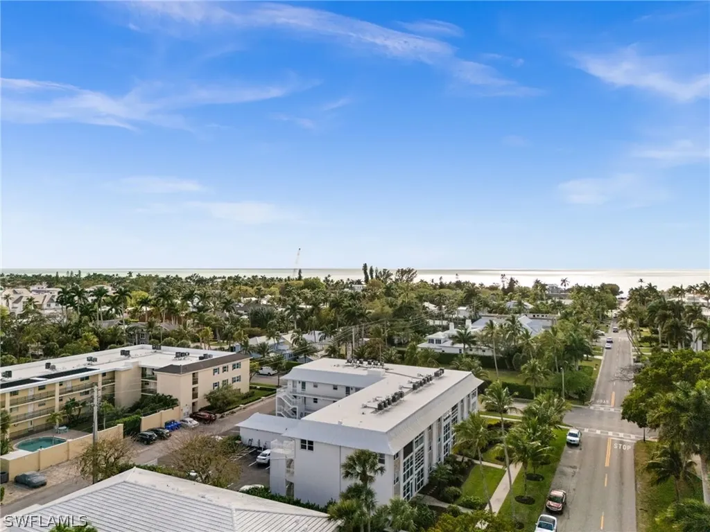 1021 3rd Street S Naples FL 34102