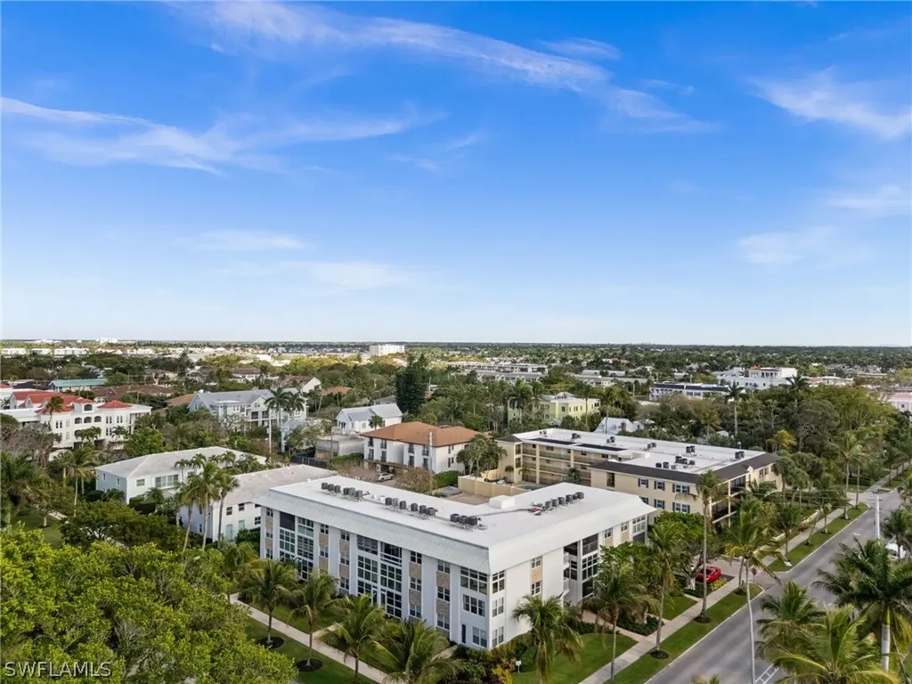 1021 3rd Street S Naples FL 34102