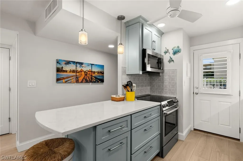 1021 3rd Street S Naples FL 34102