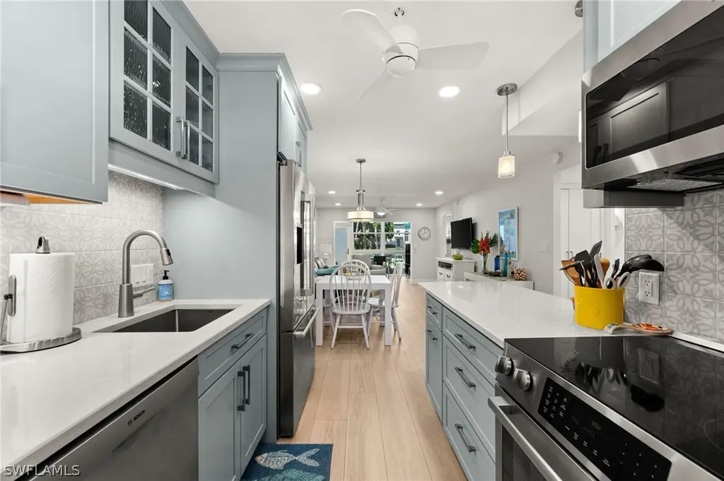 1021 3rd Street S Naples FL 34102