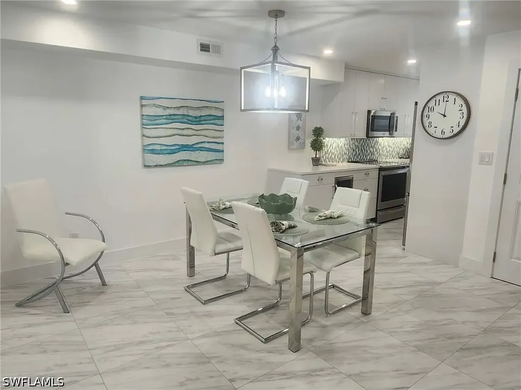 3000 Gulf Shore Boulevard N Naples FL 34103