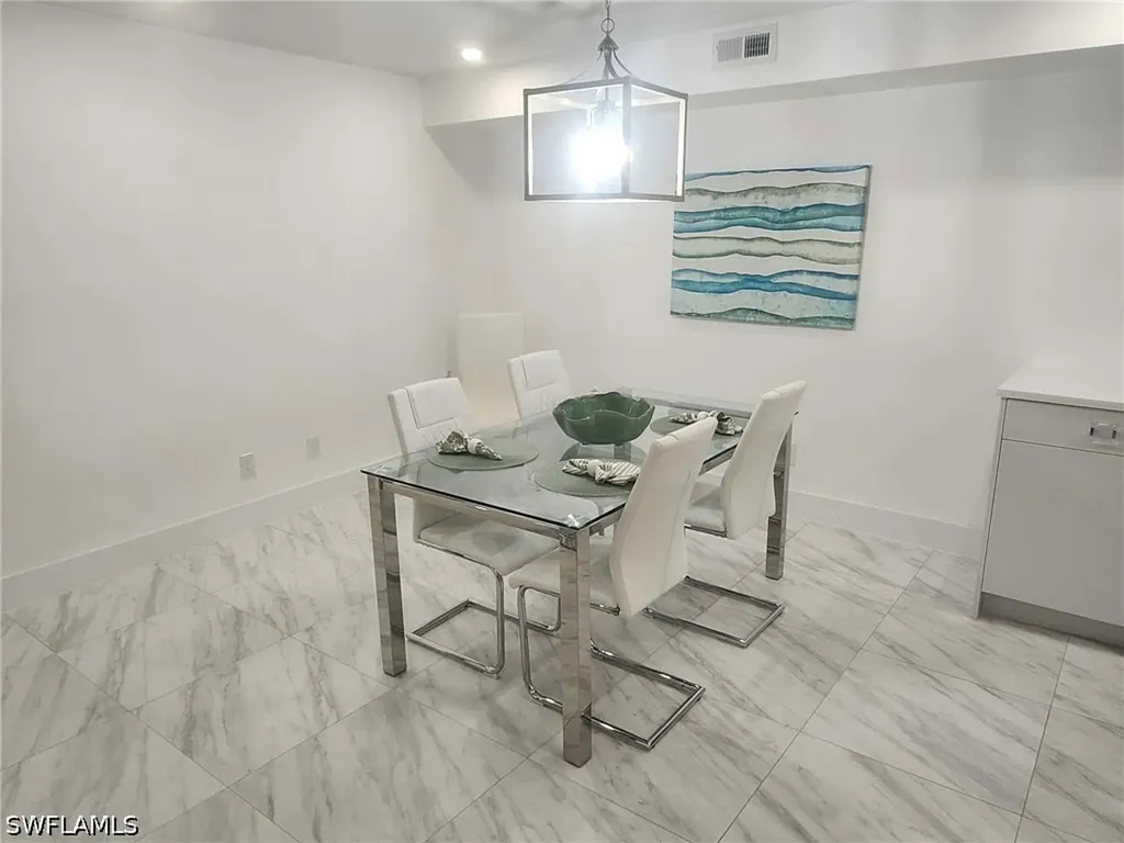 3000 Gulf Shore Boulevard N Naples FL 34103