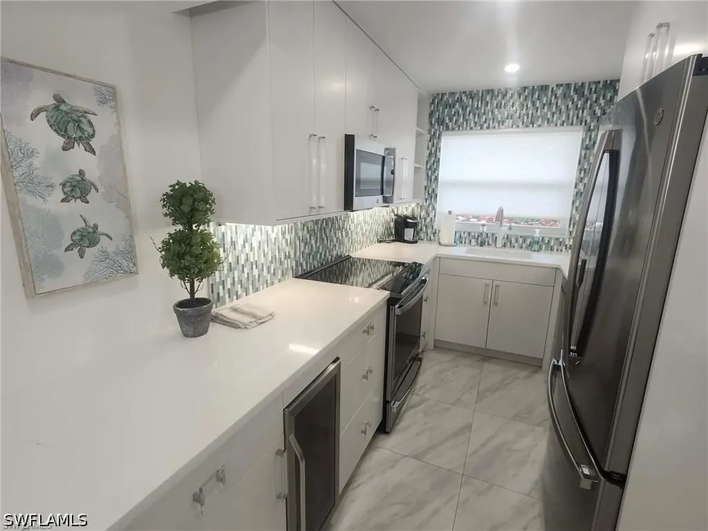 3000 Gulf Shore Boulevard N Naples FL 34103