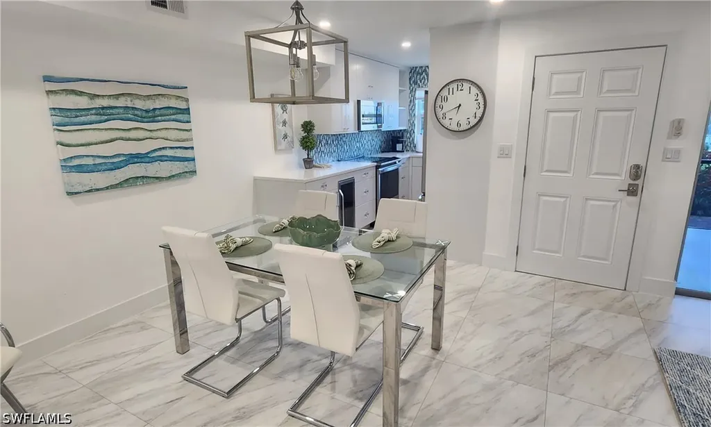 3000 Gulf Shore Boulevard N Naples FL 34103