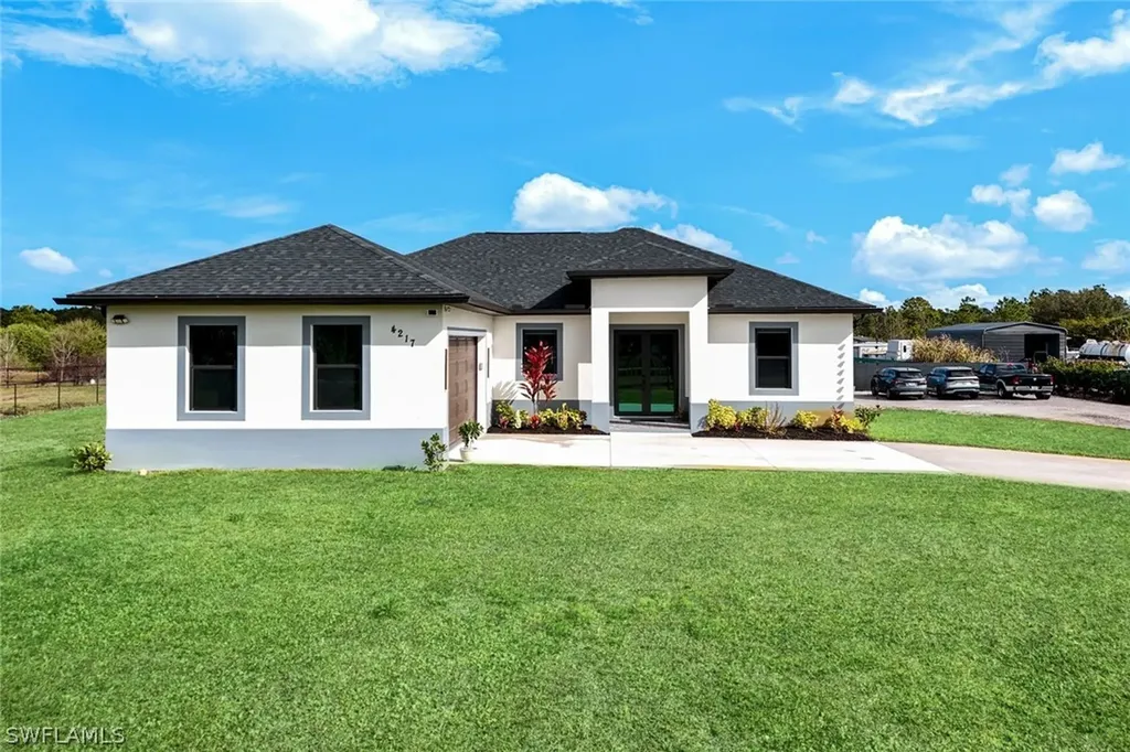4217 24th Avenue NE Naples FL 34120