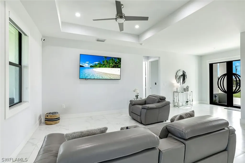 4217 24th Avenue NE Naples FL 34120