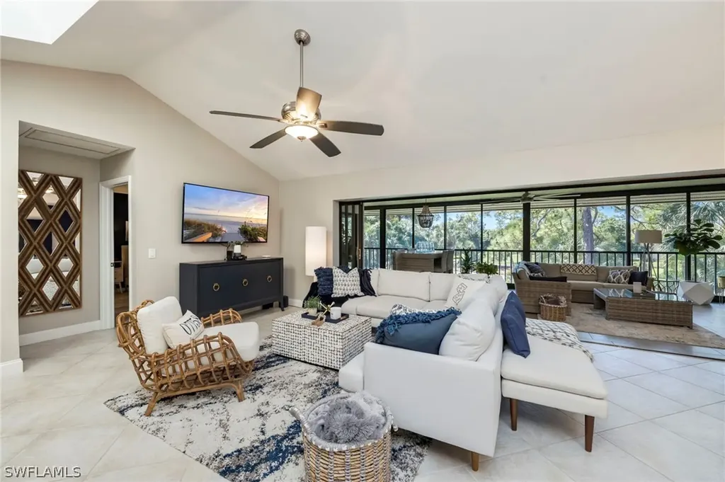 752 Eagle Creek Drive Naples FL 34113