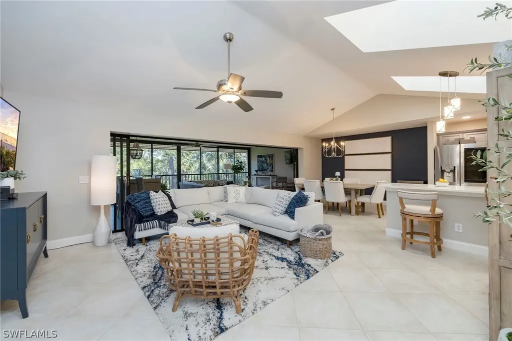 752 Eagle Creek Drive Naples FL 34113